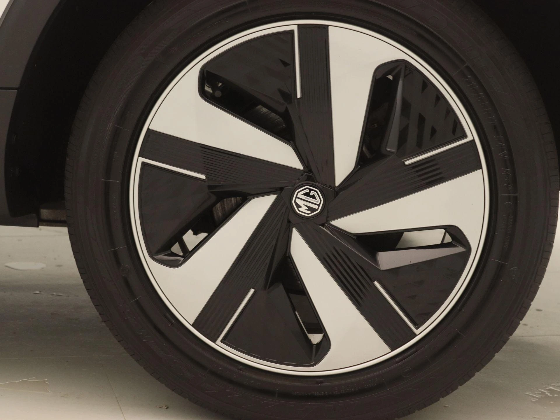 MG-ZS EV-image-16