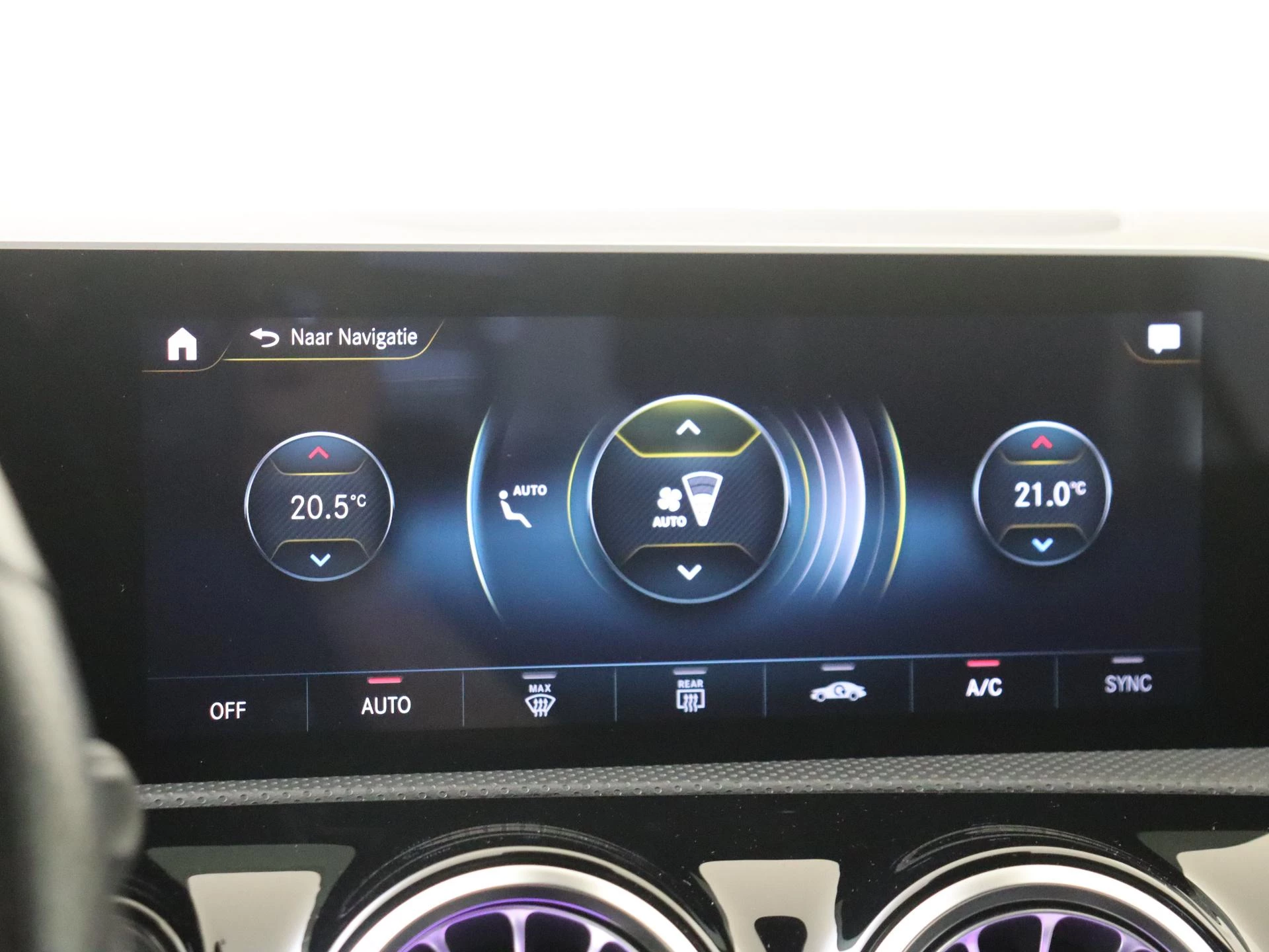 Mercedes-Benz A-Klasse 200 Business Solution AMG