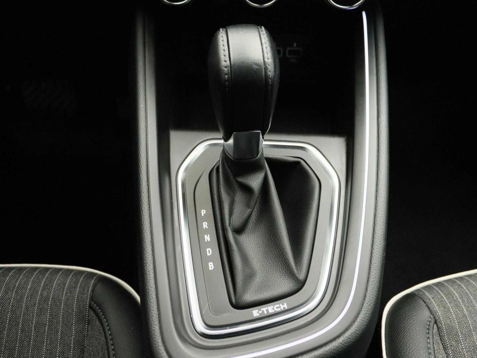 Renault-Clio-image-10