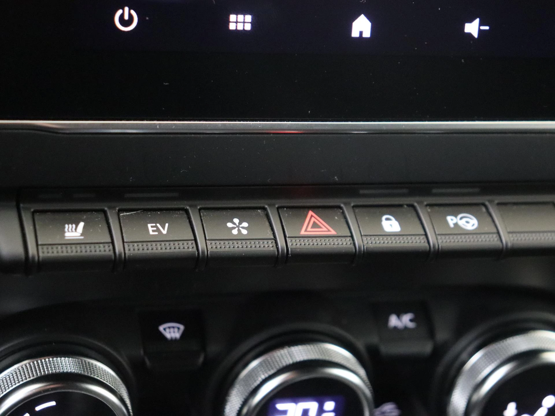 Renault-Arkana-image-19