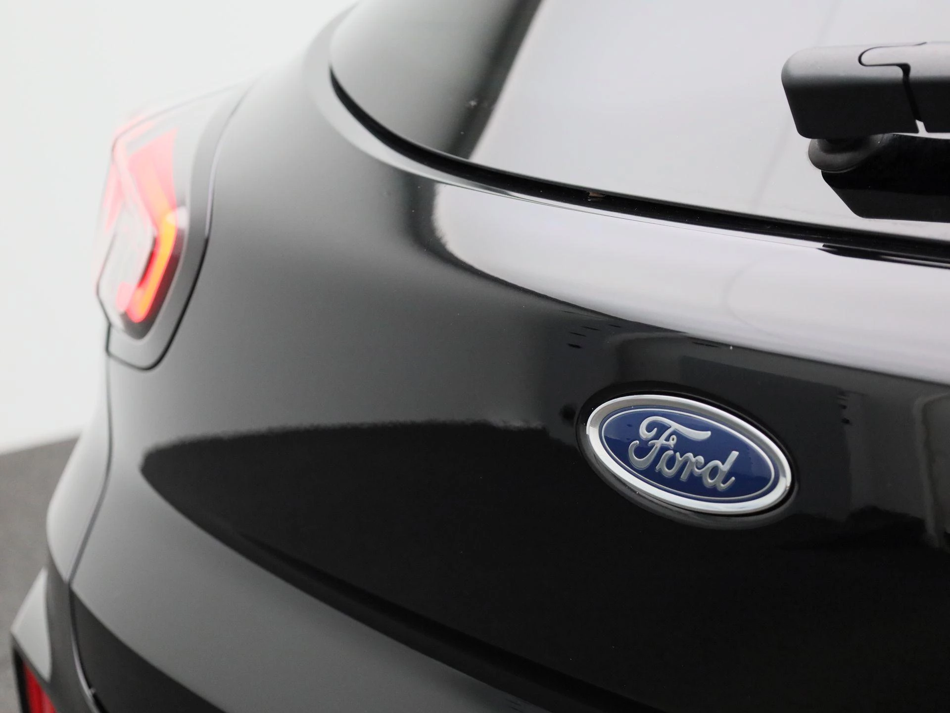 Ford Puma 1.0 EcoBoost Hybrid ST-Line X