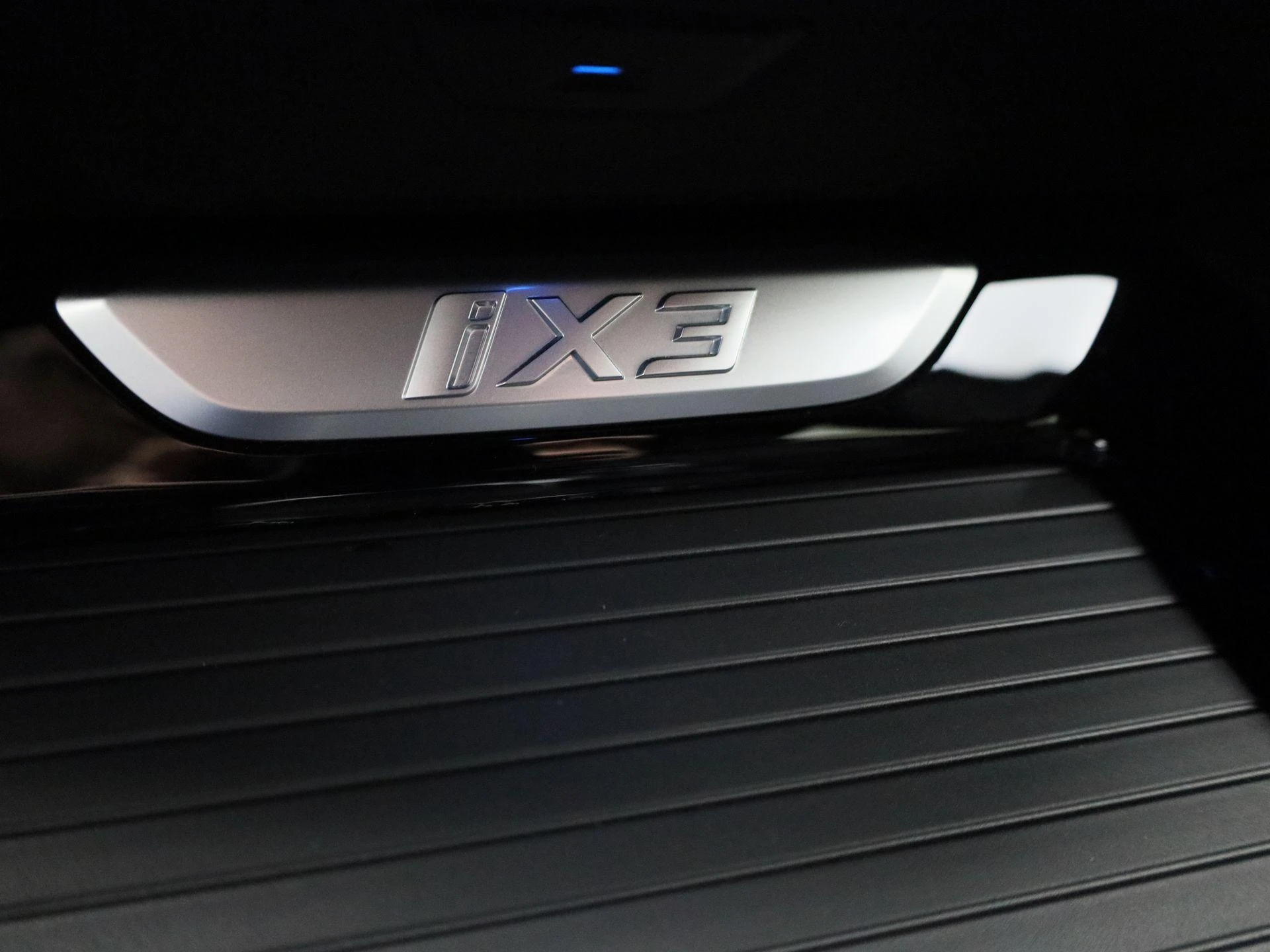BMW-iX3-image-26
