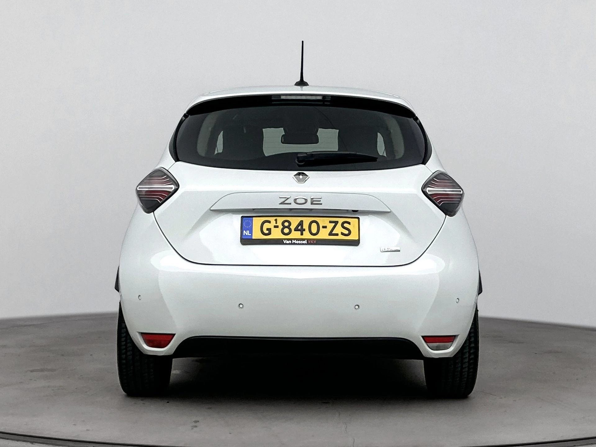 Renault-ZOE-image-2