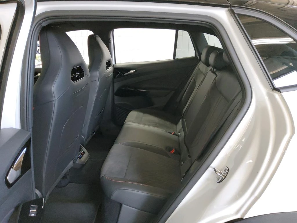 Volkswagen-ID.4-image-2