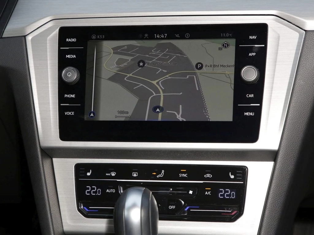 Volkswagen Passat Variant 2.0 TDI DSG Kamera Navi AppConnect