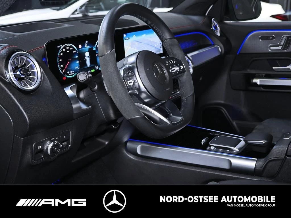 Mercedes-Benz EQB 300 4M AMG NIGHT PANO SHZ LED ACC HUD PDC AMG Line