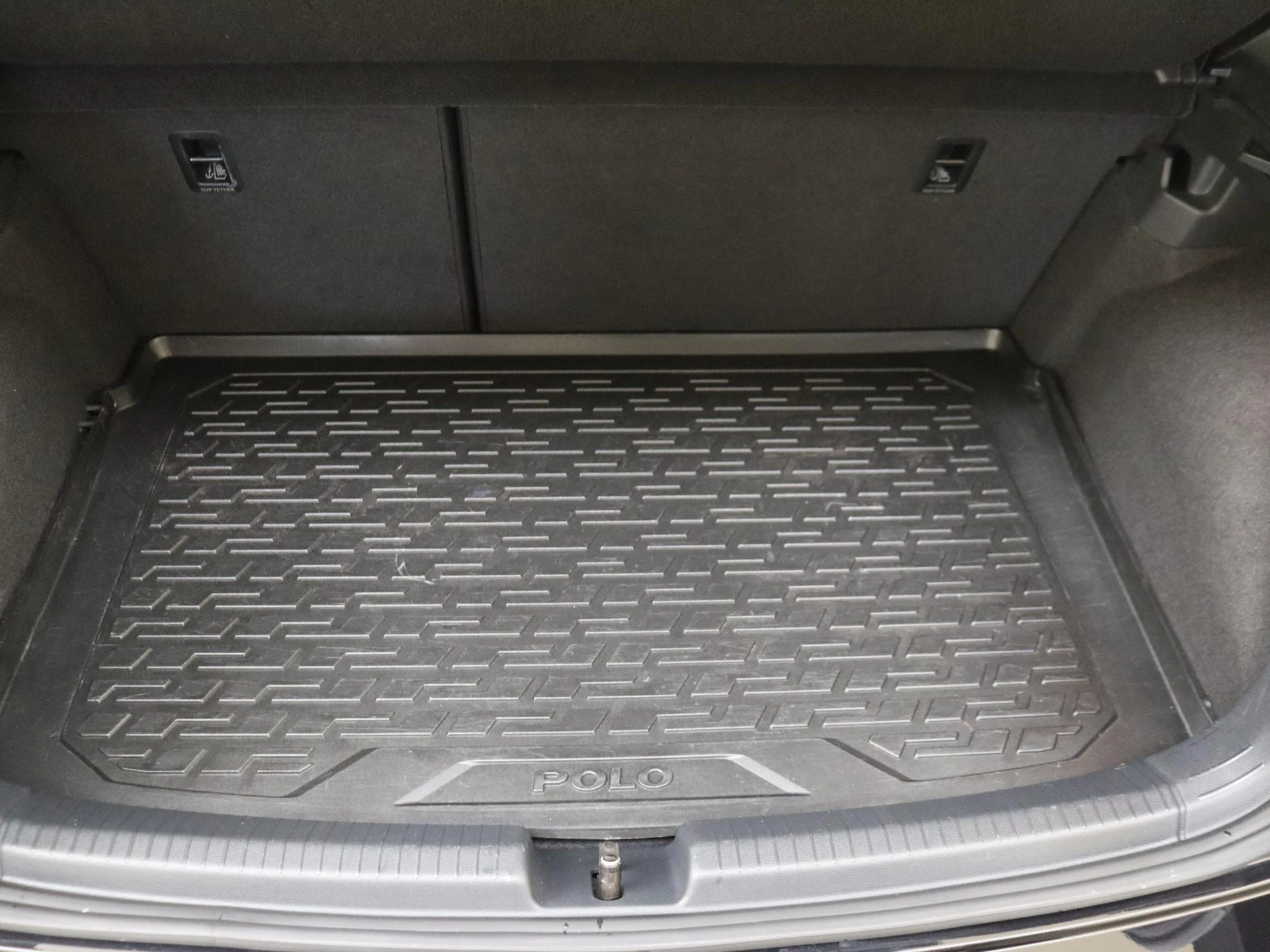 Volkswagen-Polo-image-25