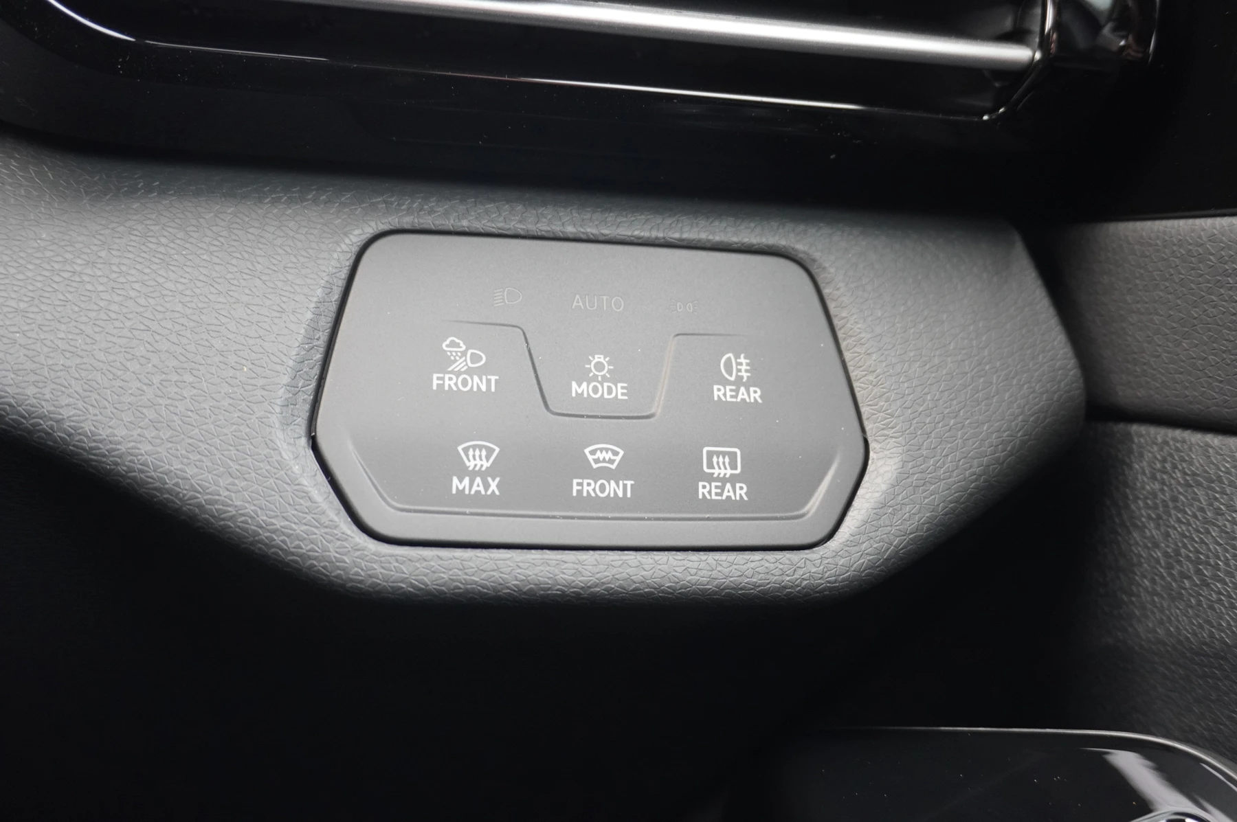 Volkswagen-ID.4-image-30