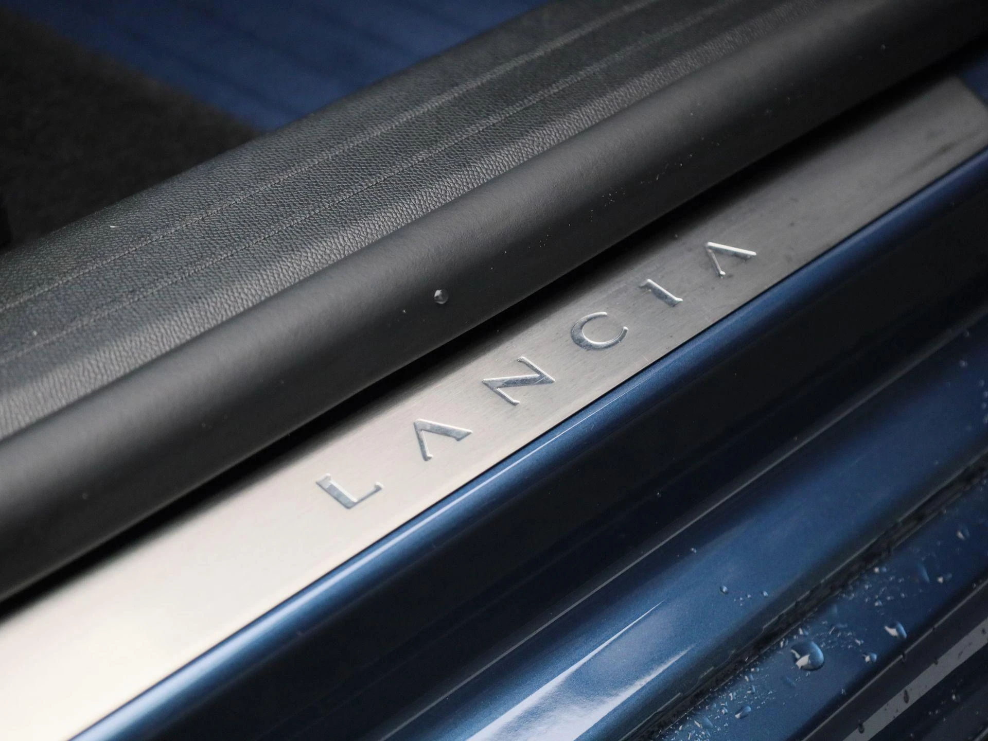Lancia Ypsilon Edizione Cassina Limitata 51 kWh