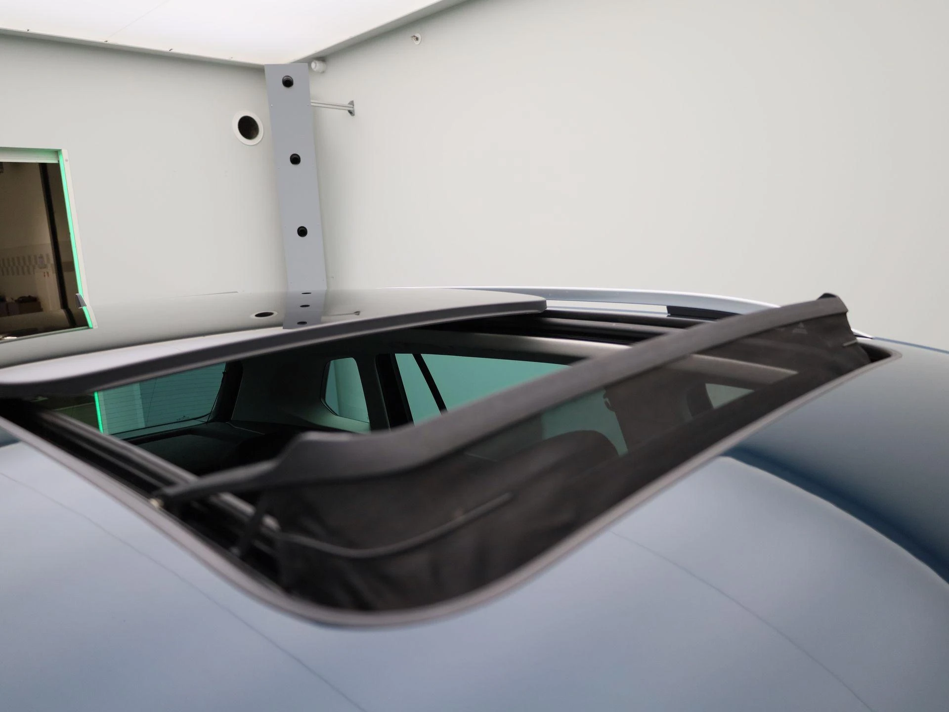 Volkswagen-Tiguan-image-37