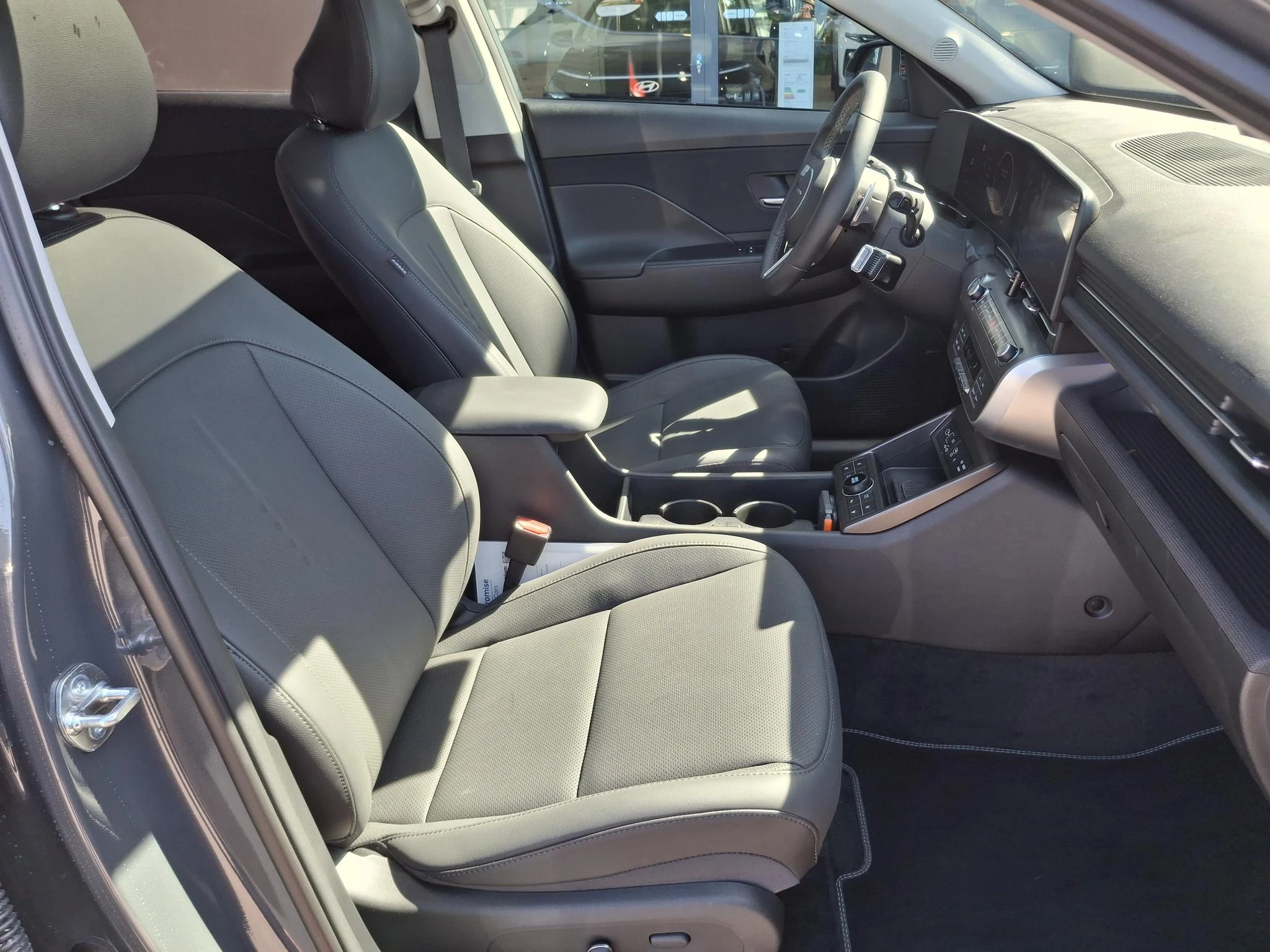 Hyundai Kona 1.6 GDI HEV Premium Sky
