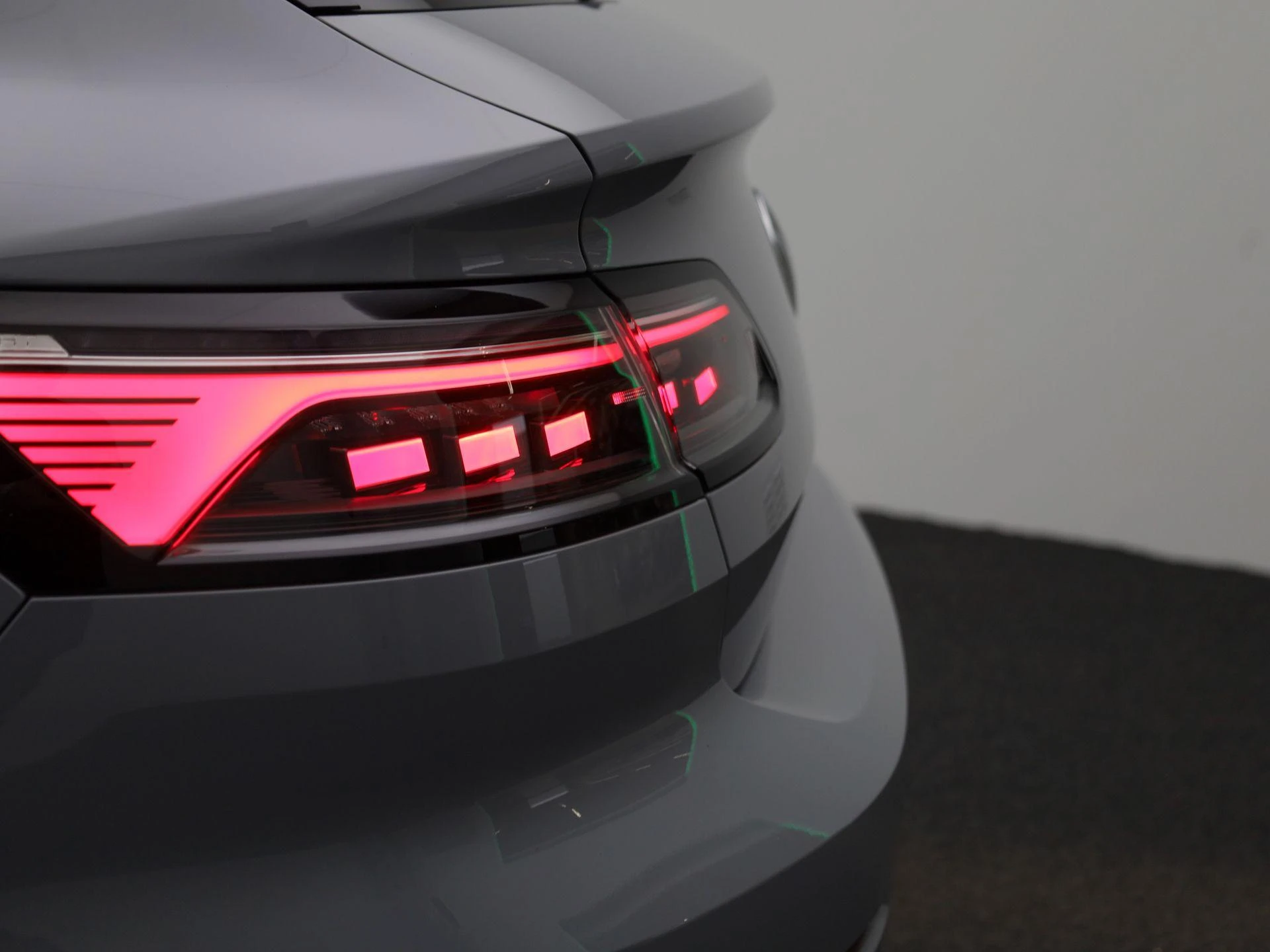 Volkswagen-Arteon-image-54