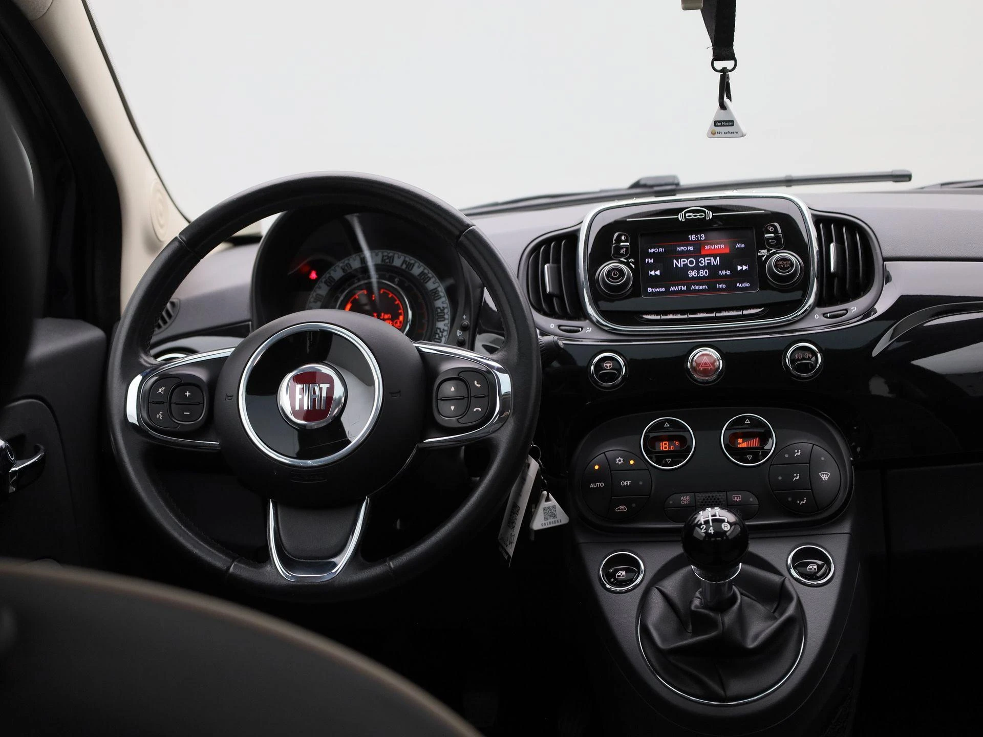 Fiat-500-image-6