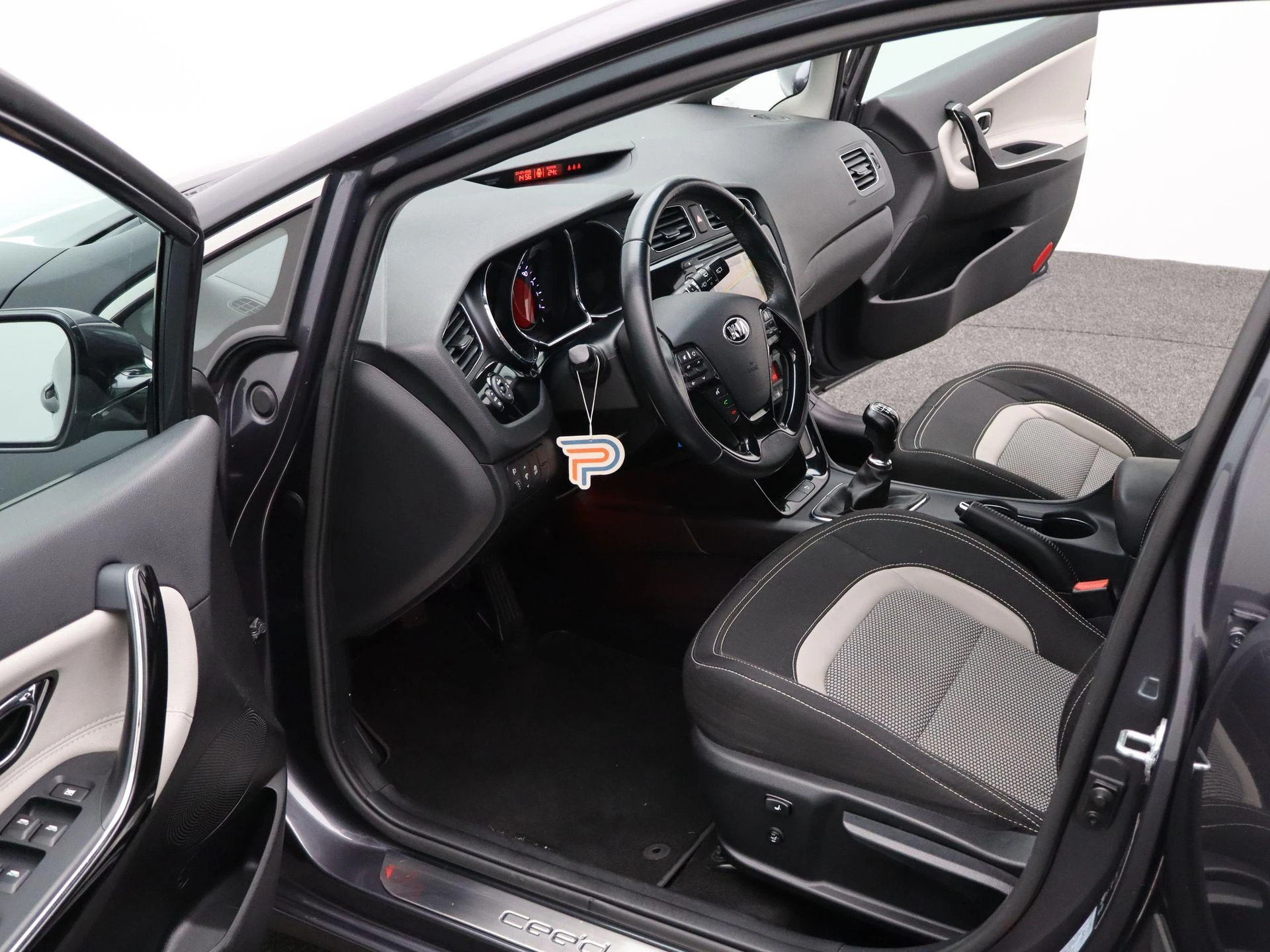 Kia cee'd 1.6 GDI BusinessLine