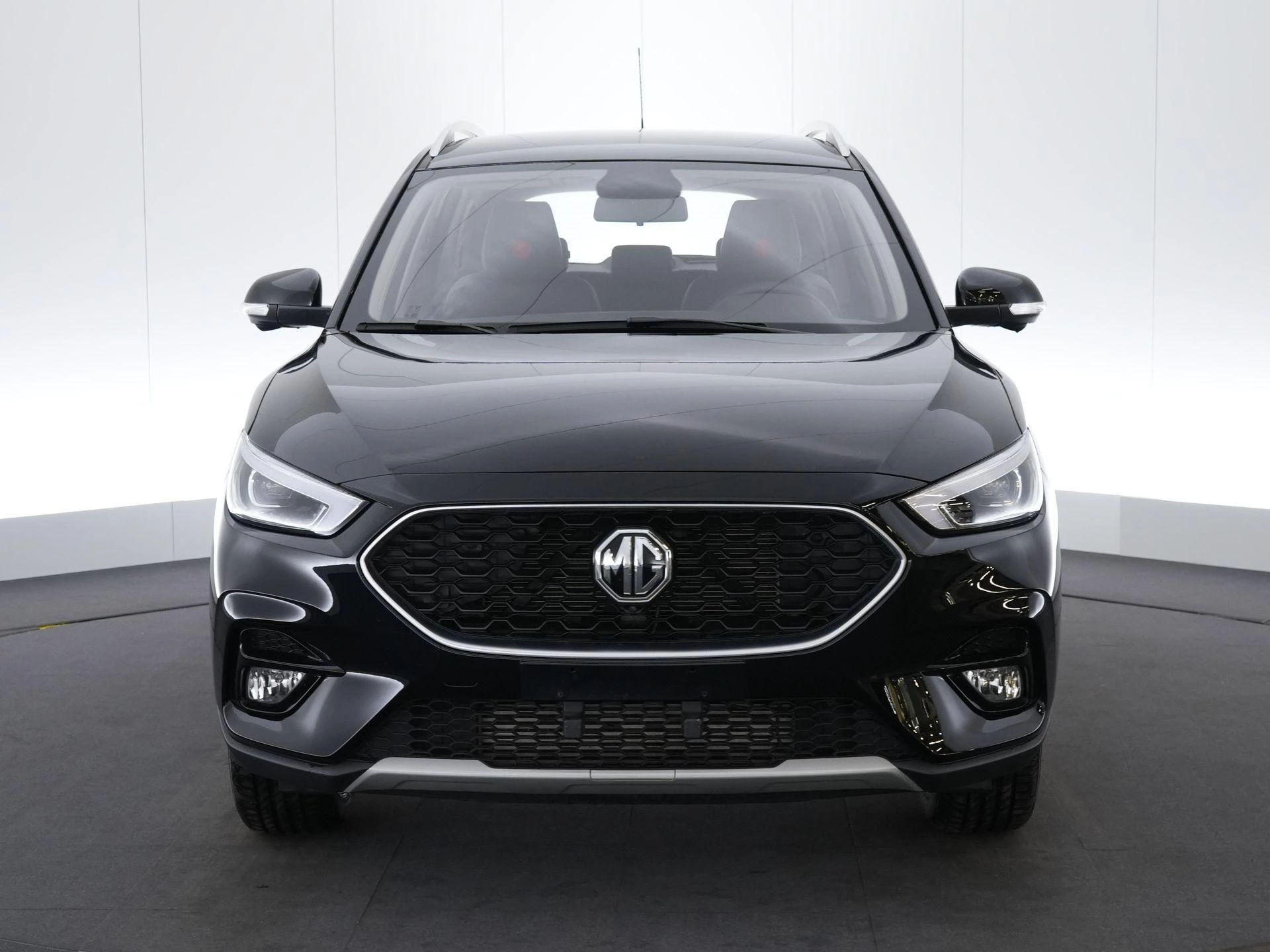 MG ZS ICE 1.0 AT LUXURY FWD