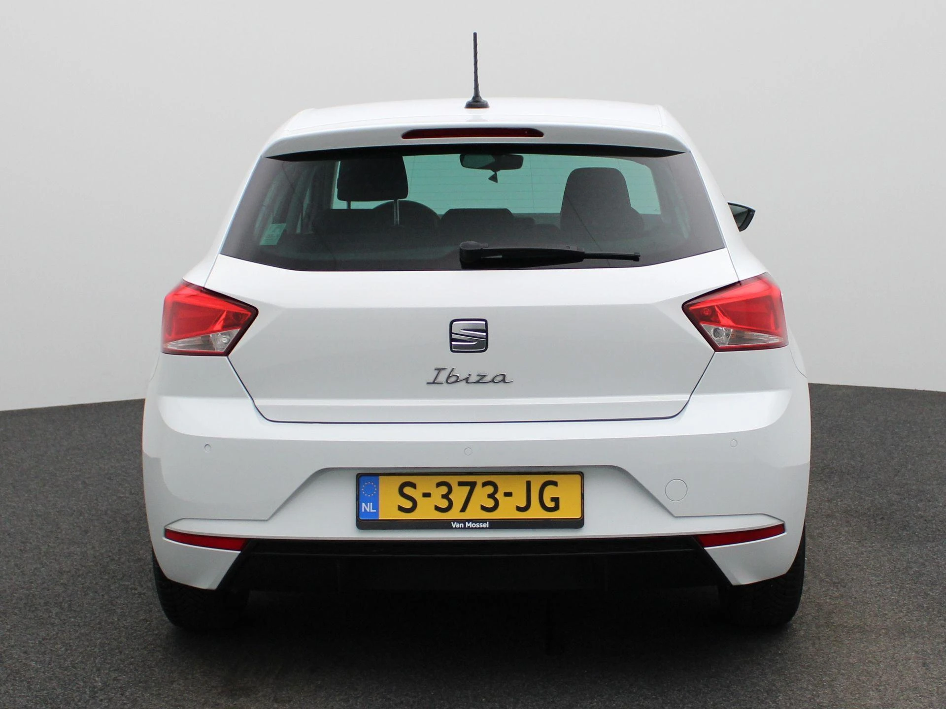 SEAT-Ibiza-image-4