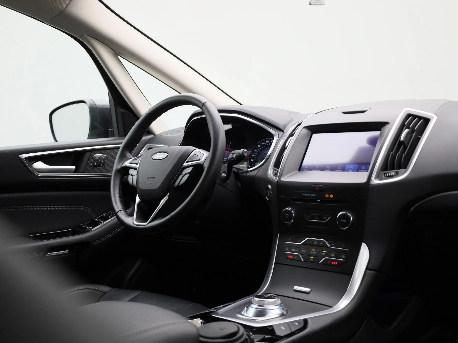 Ford-S-Max-image-34