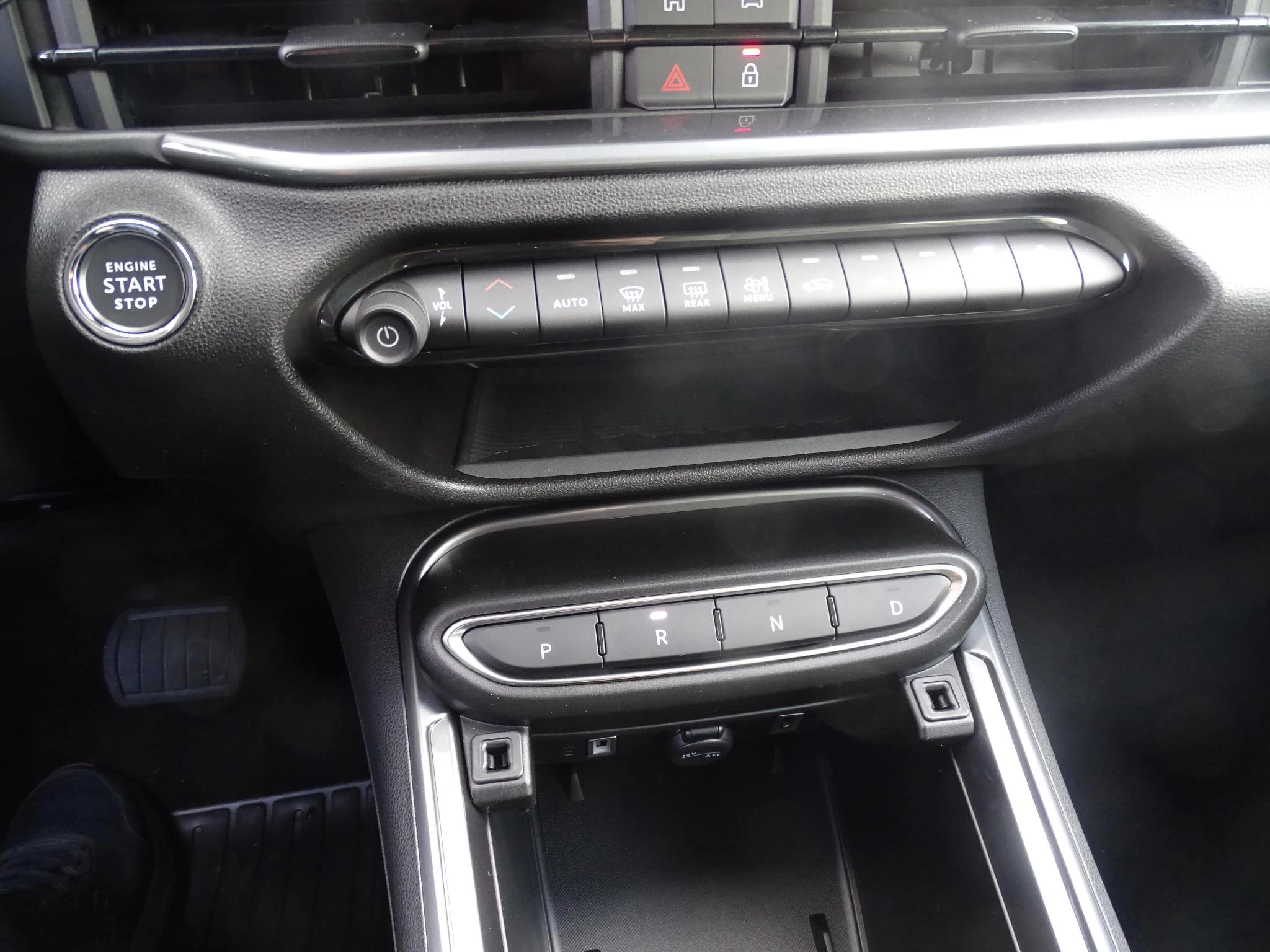 Fiat 600 1.2 Hybrid 145cv DCT La Prima