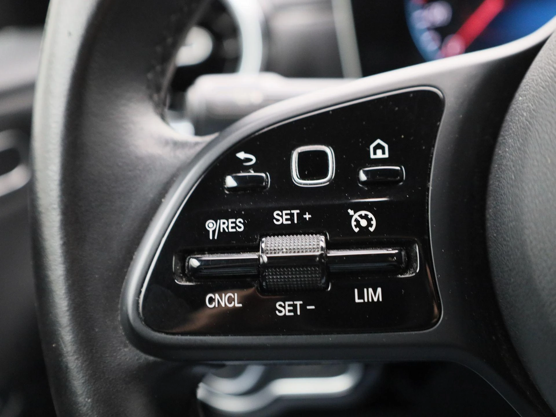 Mercedes-Benz CLA CLA 180 d Business Solution