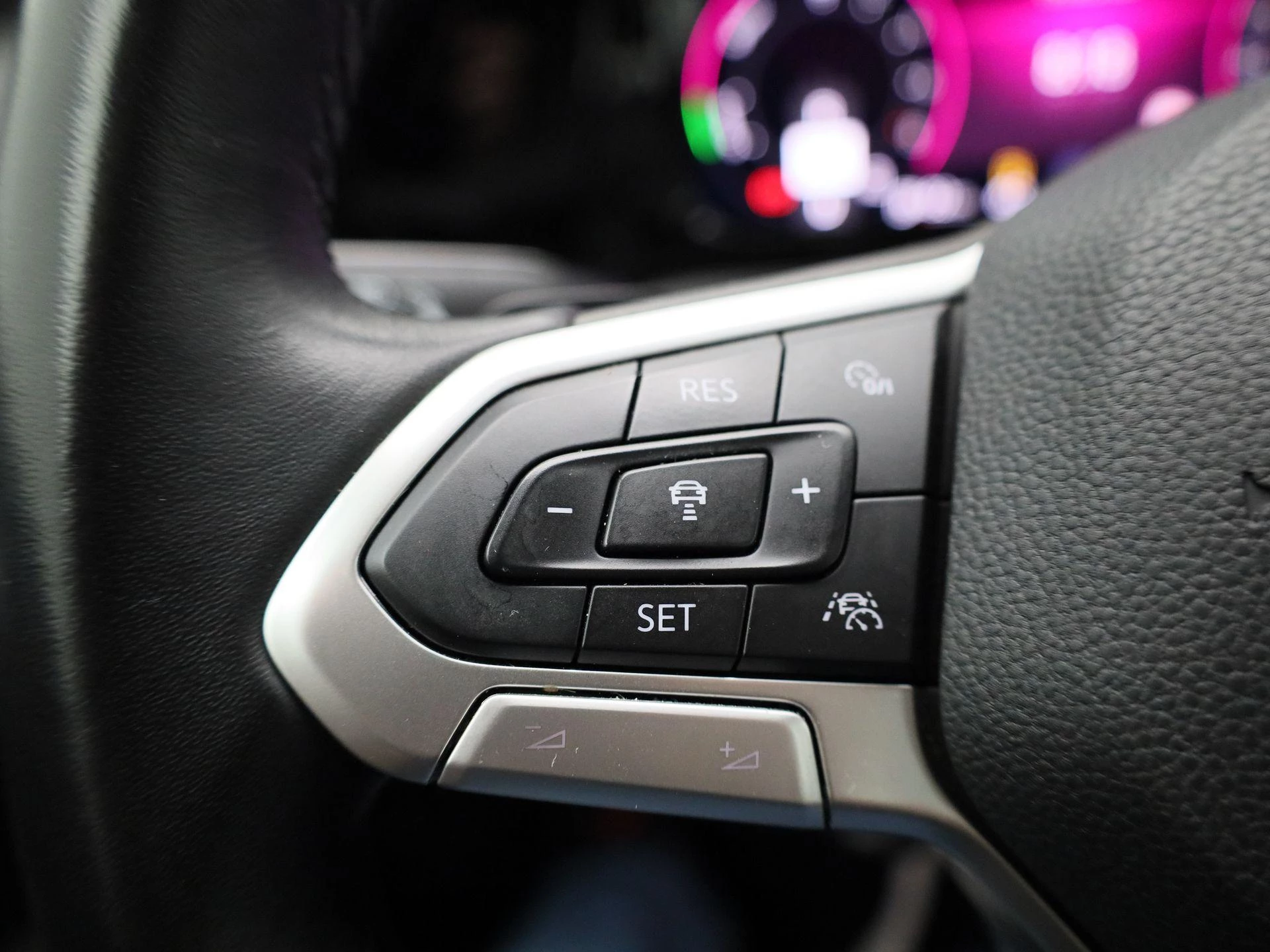 Volkswagen Golf VIII 1.4 eHybrid Life DSG