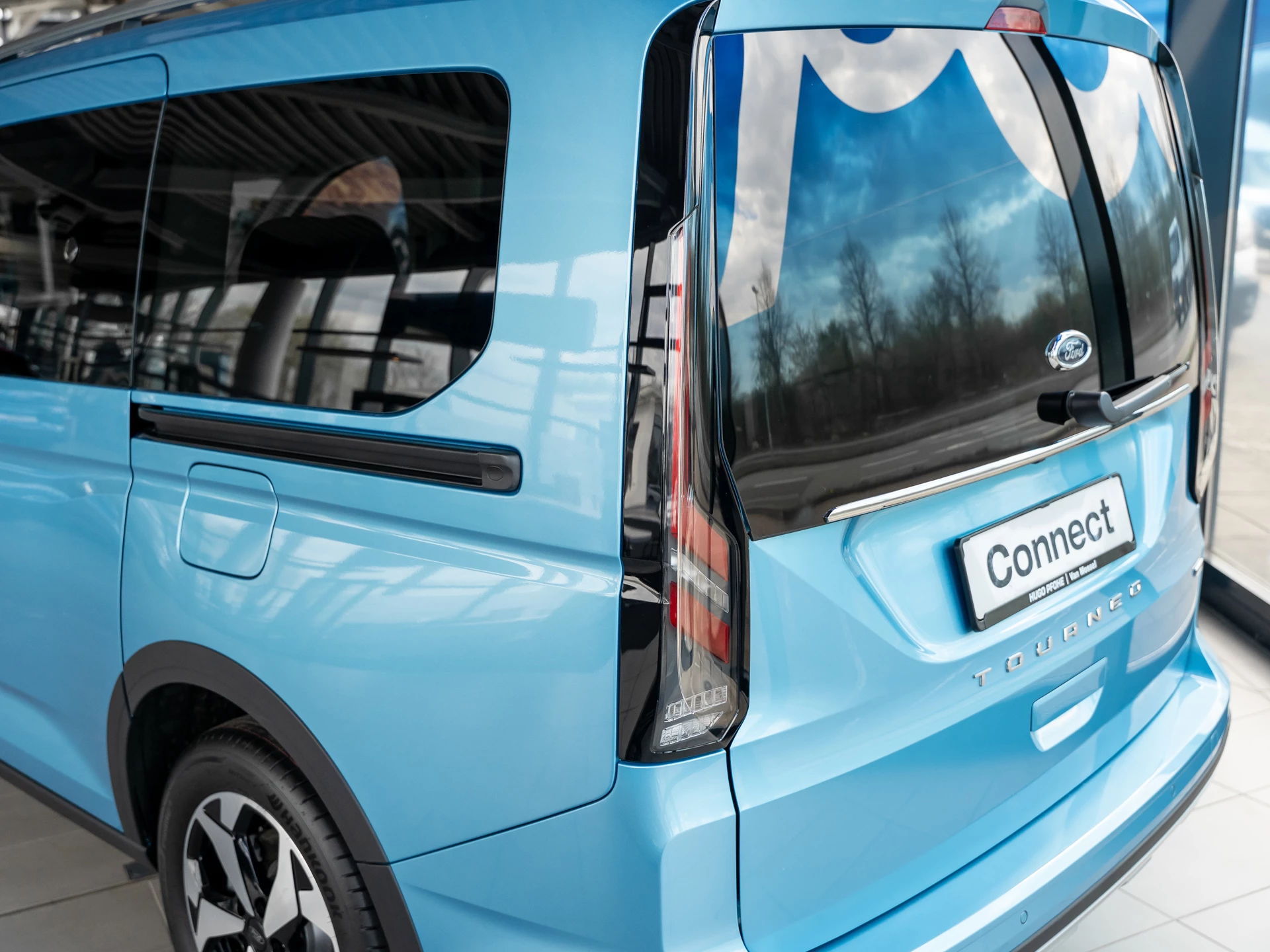 Ford-Tourneo Connect-image-17