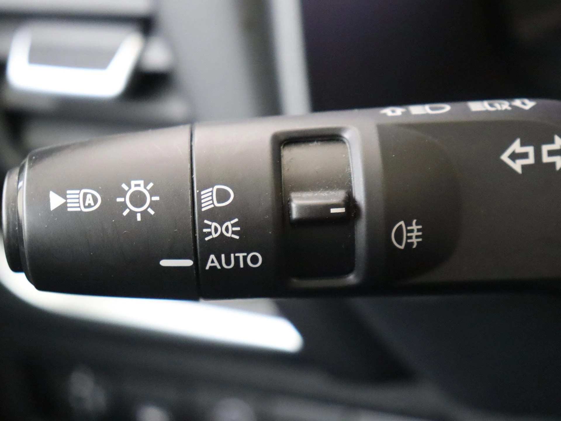 Nissan-QASHQAI-image-22