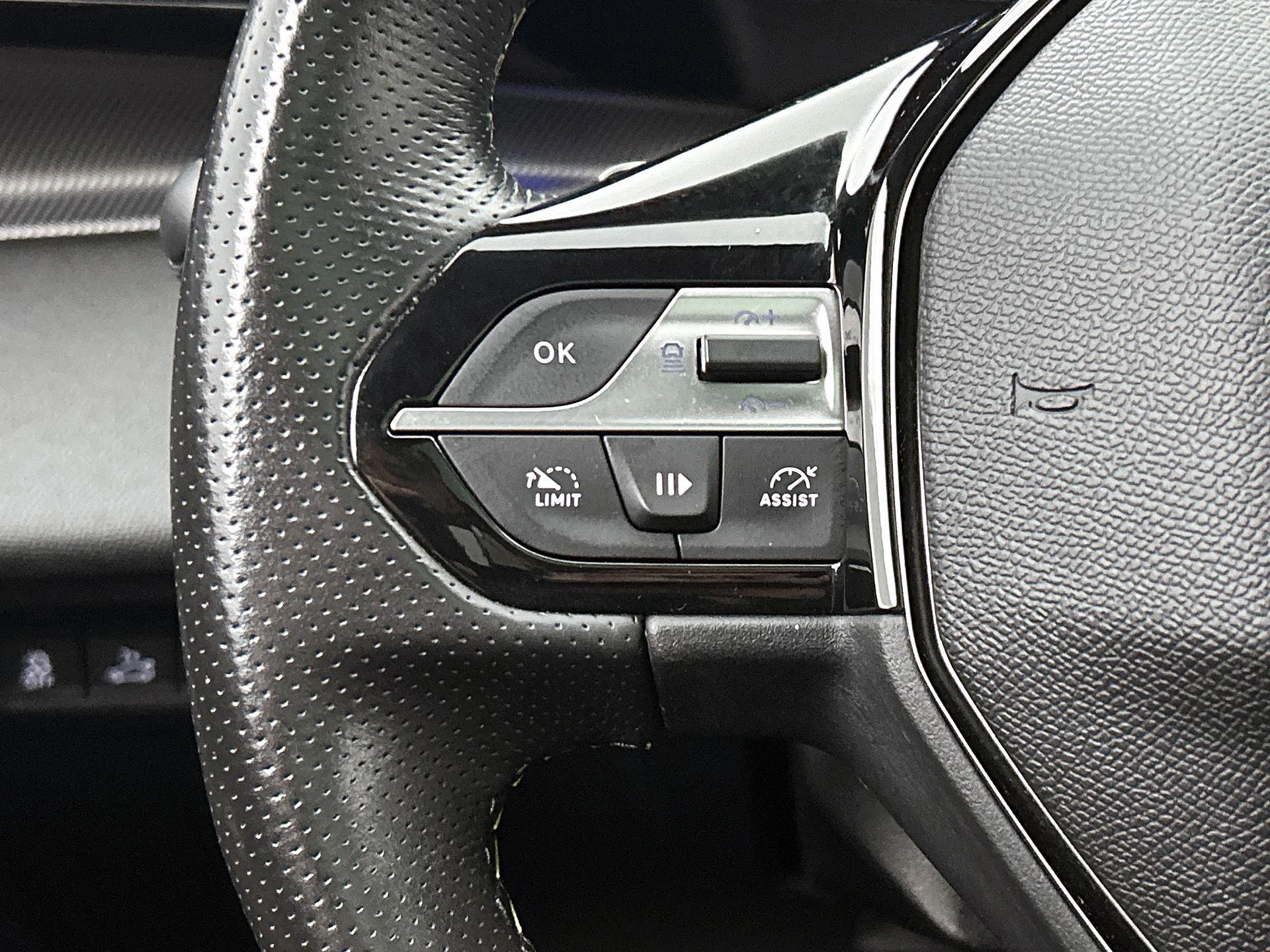 Peugeot-308-image-5