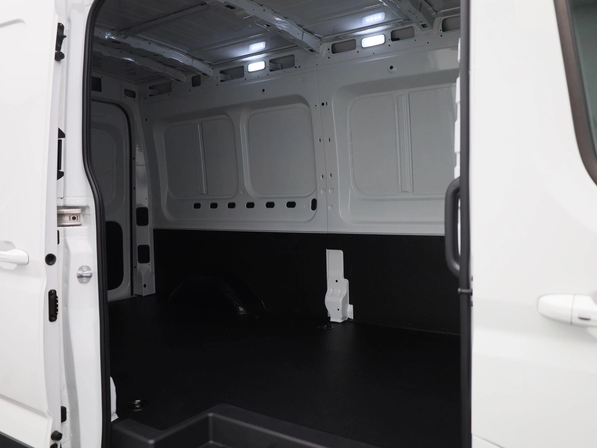 Maxus-eDeliver9-image-12