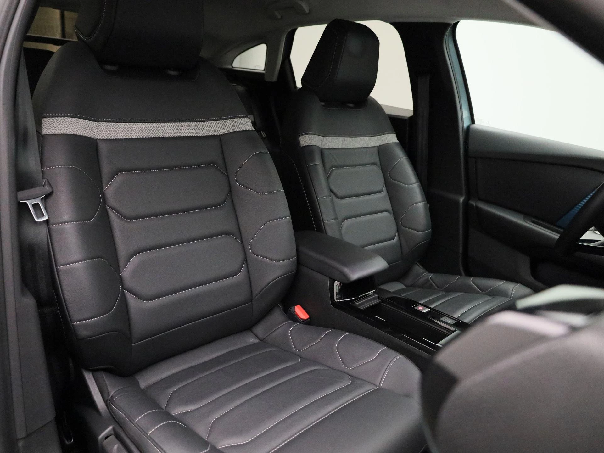 Citroën-ë-C4-image-32