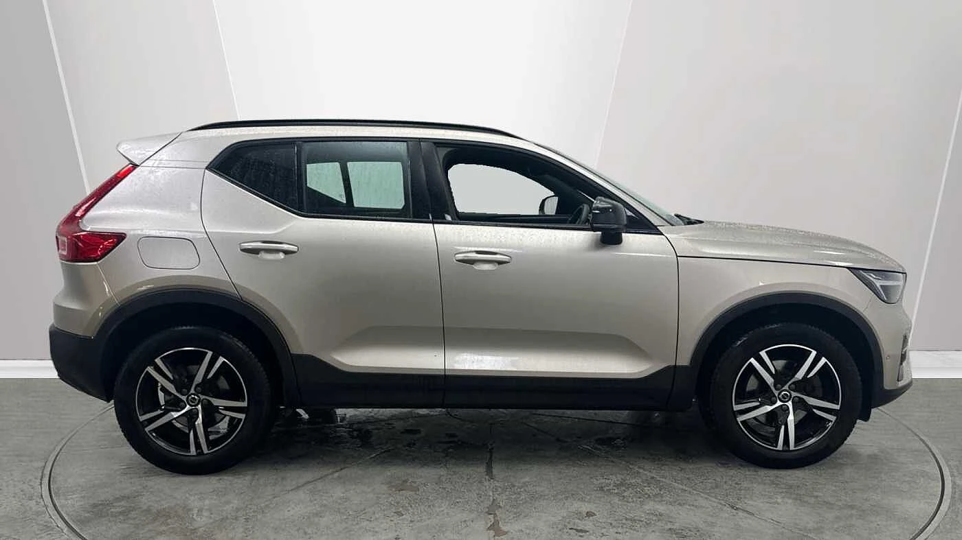 Volvo-XC40-image-3