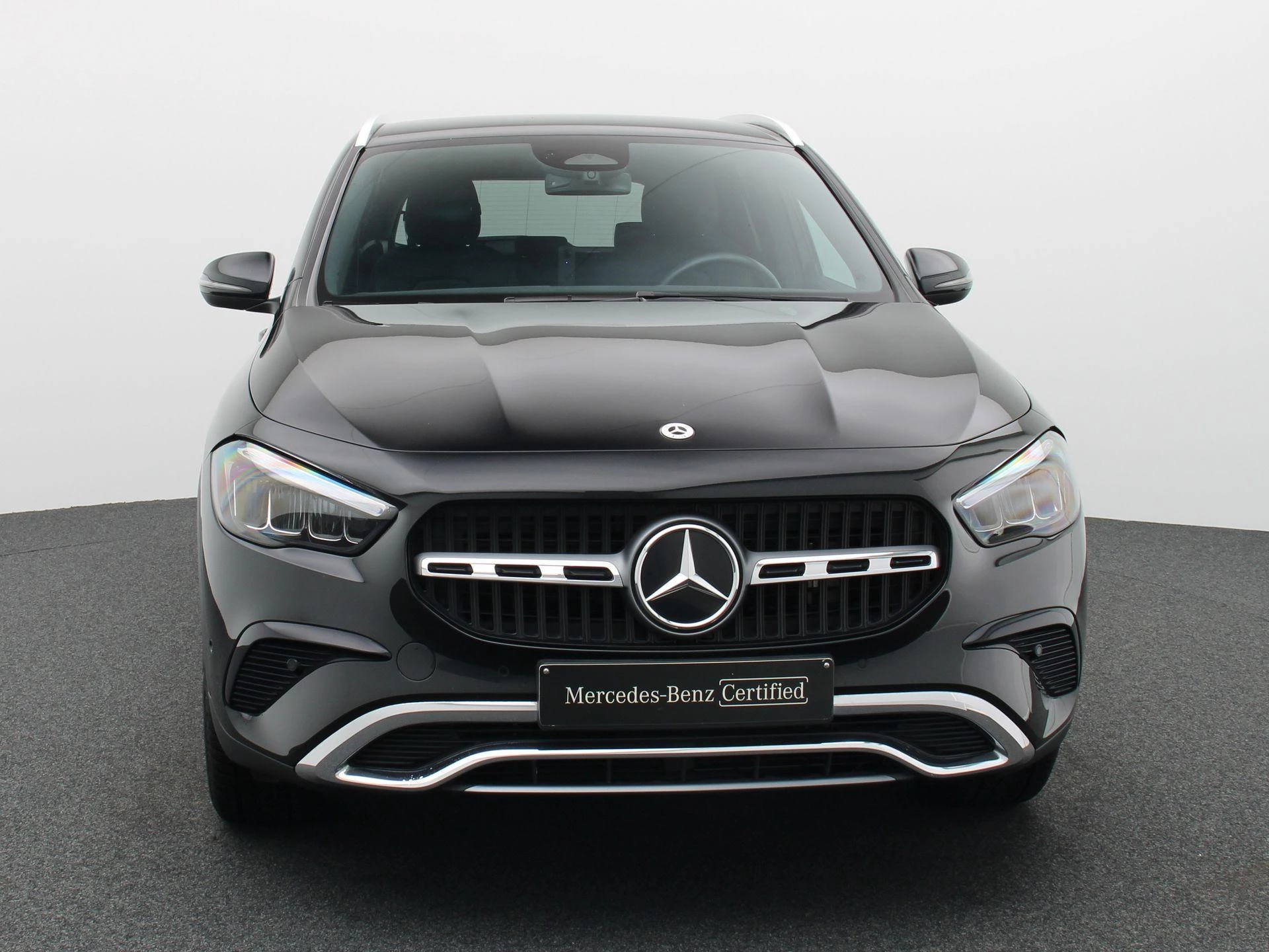 Mercedes-Benz GLA 250 e Business Line + TREKHAAK + CARPLAY + LED + CAMERA +