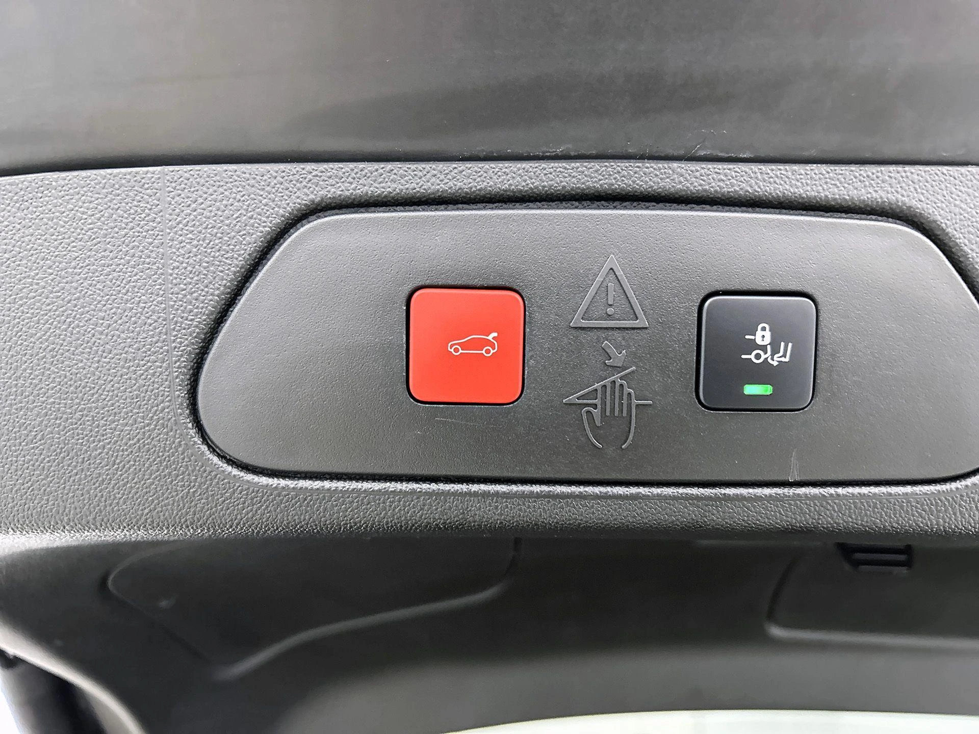 Opel-Grandland X-image-18