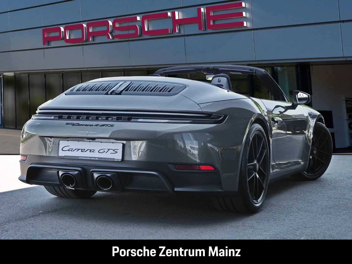 Porsche-911-image-2