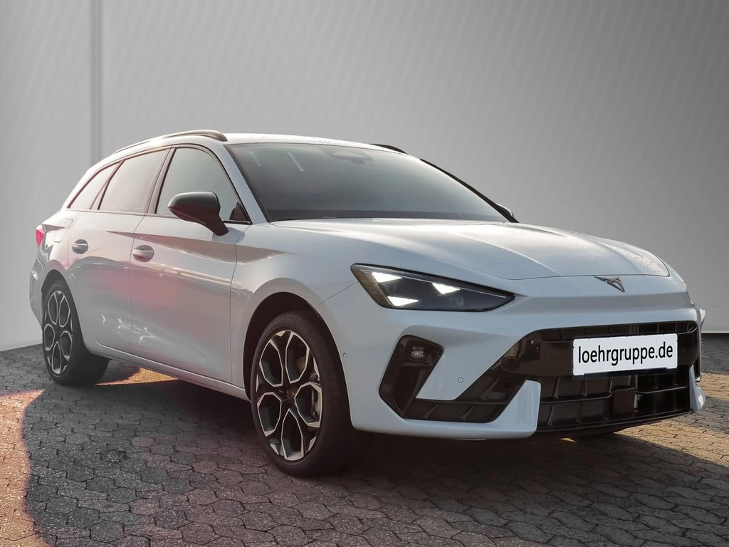 CUPRA Leon Sportstourer ST 1.5 eTSI UPE 50.880 Business+ Matrix 18"