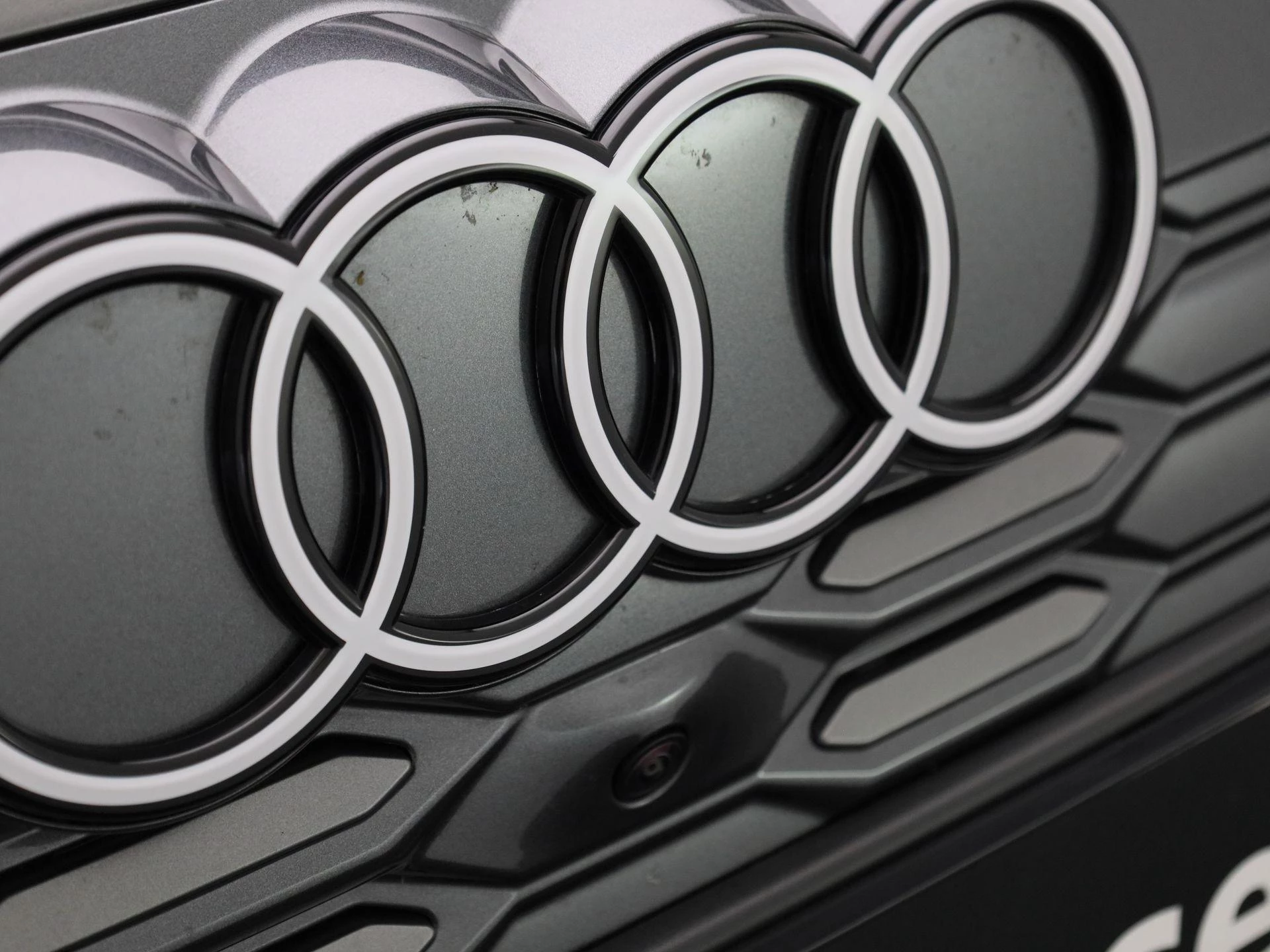 Audi Q6 e-tron edition 83 kWh