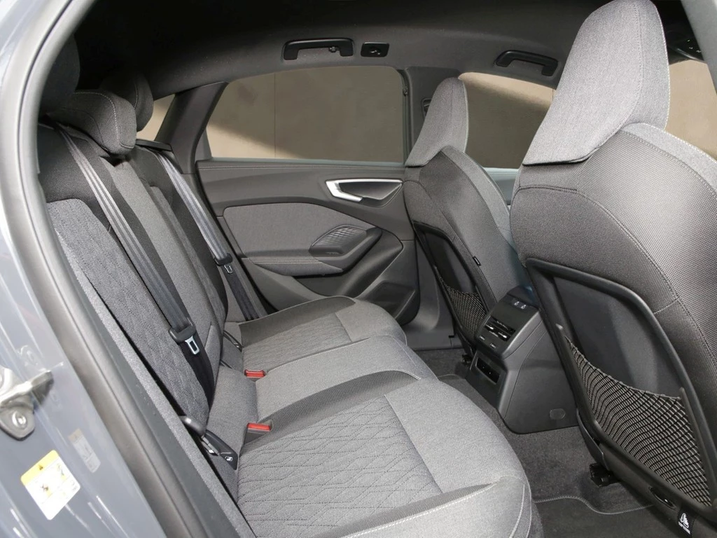 Audi A5 Lim. e-hybrid Q edition one 19"*NAVI*VIRTUAL*R-CAM*ACC*PDC*MATRIX-LED*SHZ