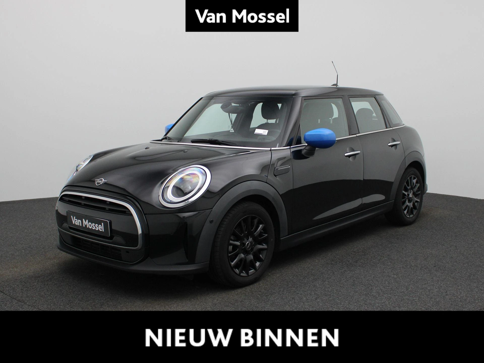 MINI-One-image-0