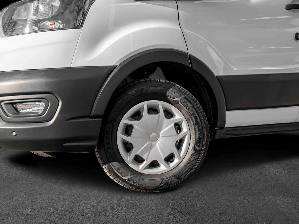 Ford-Transit-image-4