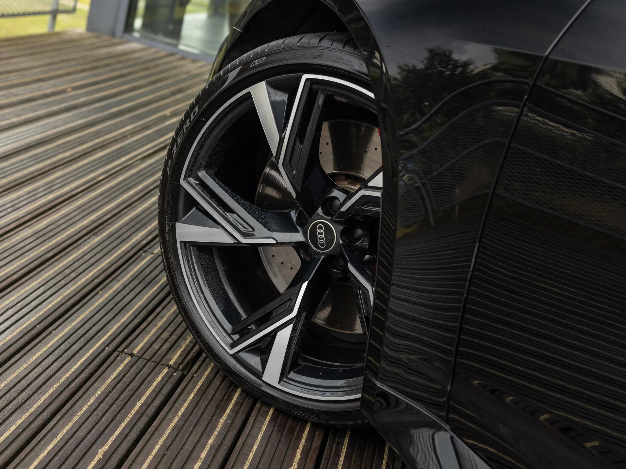 Audi-RS6-image-32