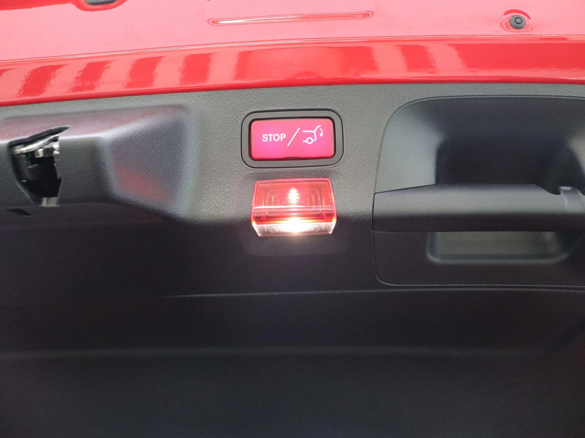 Mercedes-Benz CLA 180 Shooting Brake + AMG LINE + LED + CAMERA +