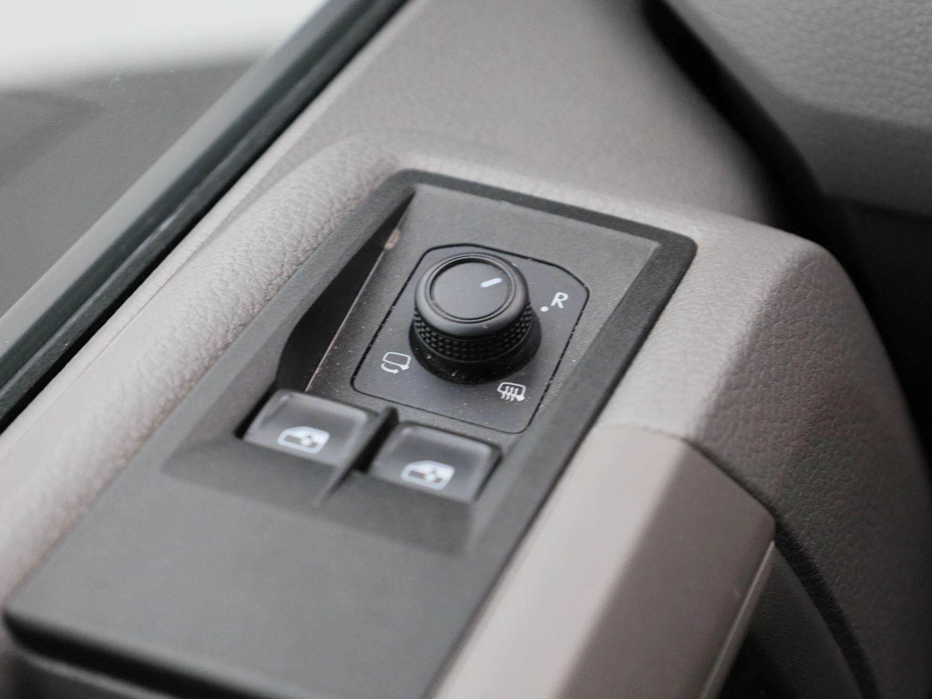 Volkswagen-Crafter-image-33