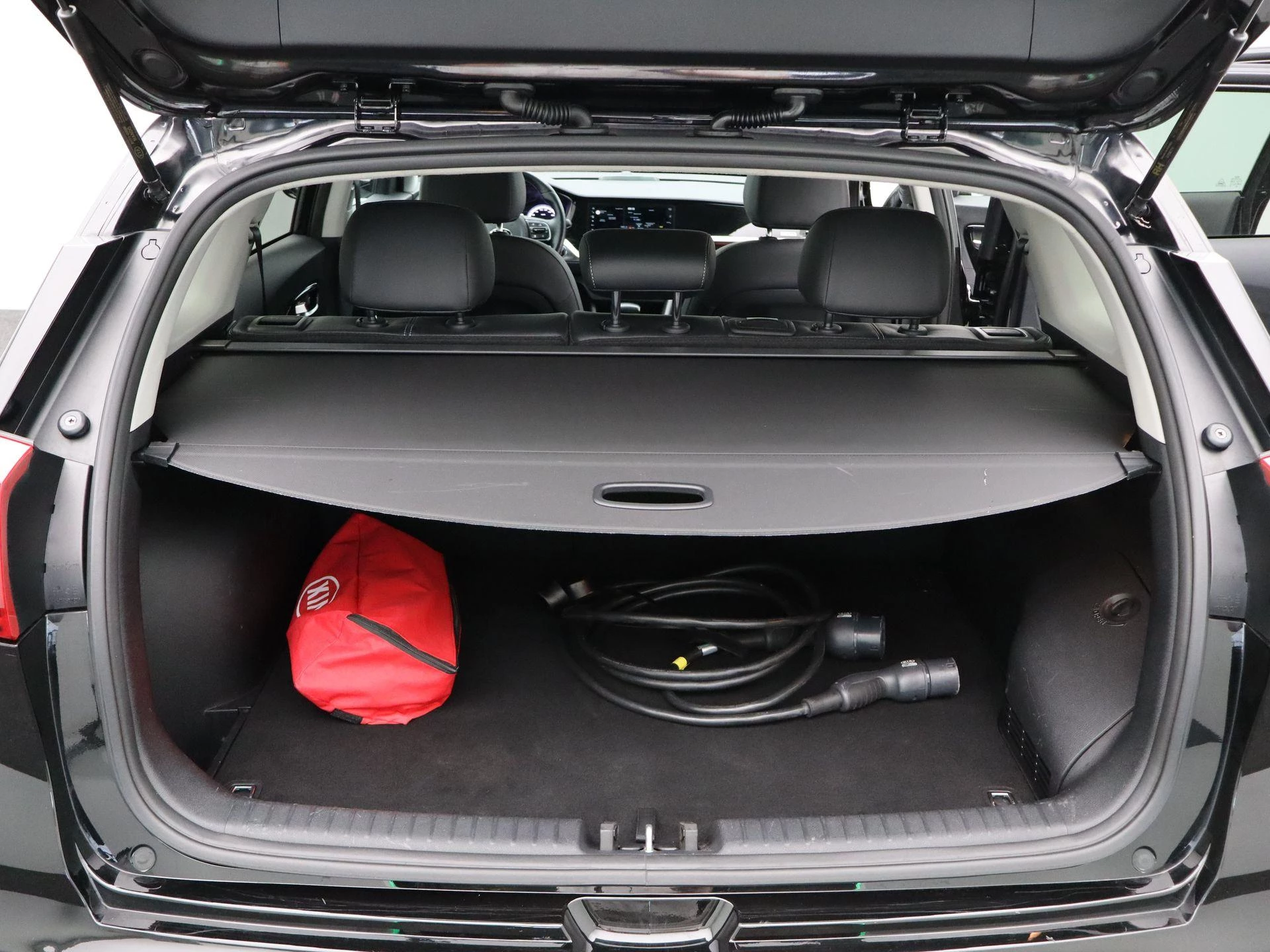 Kia-Niro-image-28