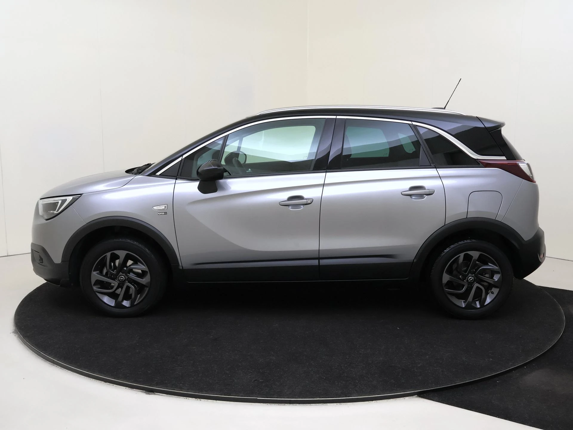 Opel-Crossland X-image-7