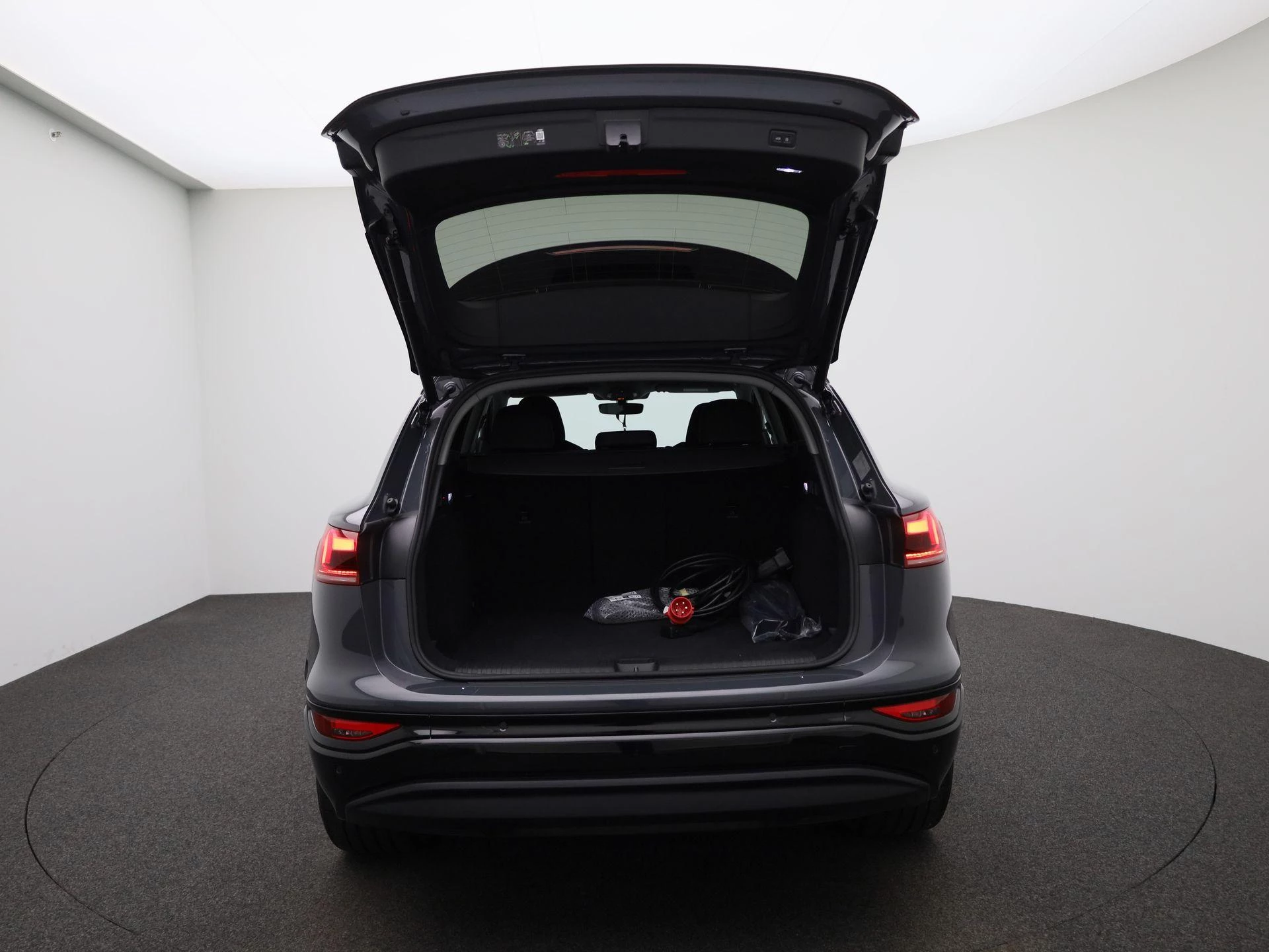 Audi Q6 e-tron edition 83 kWh