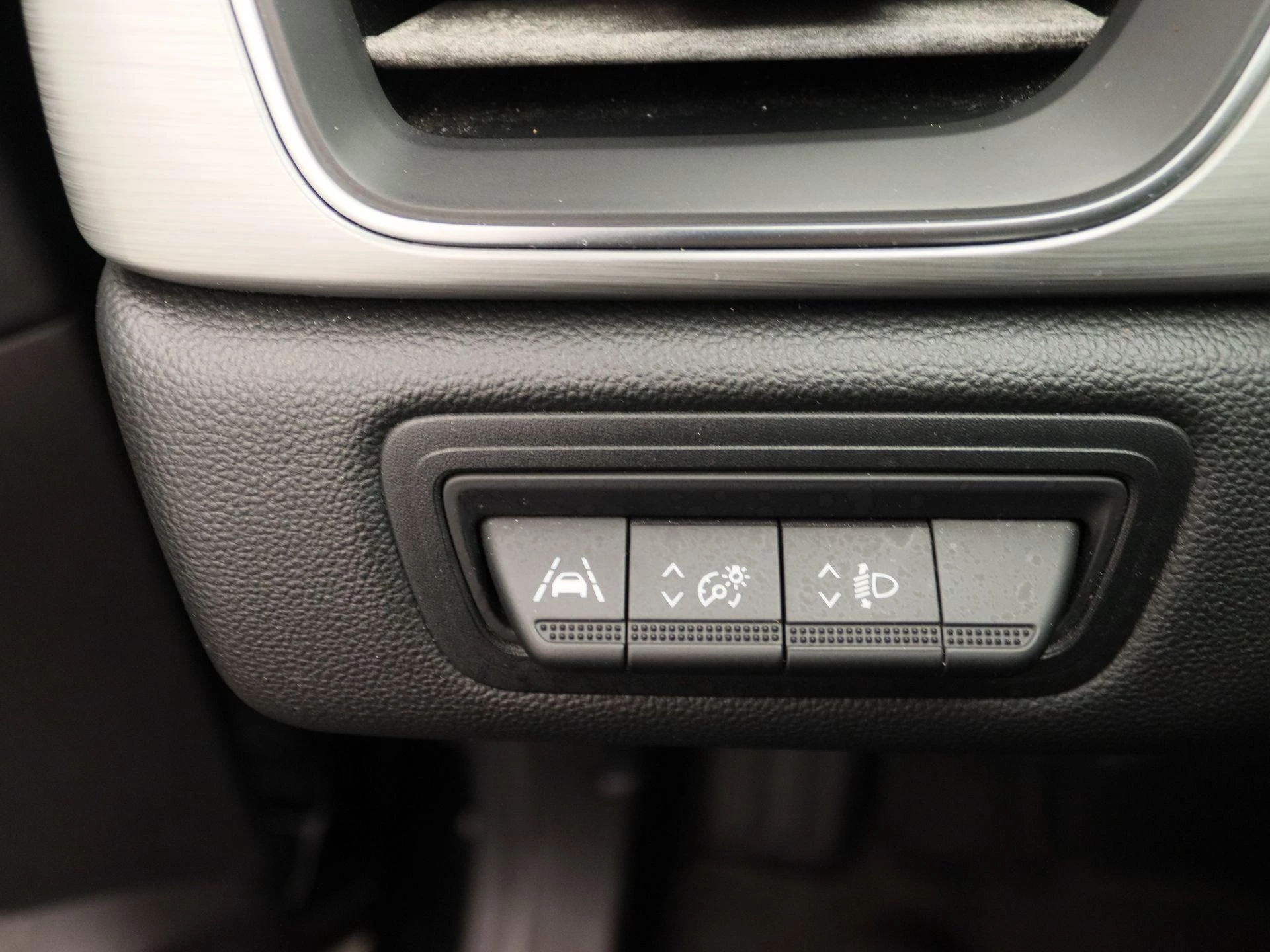 Renault-Captur-image-23