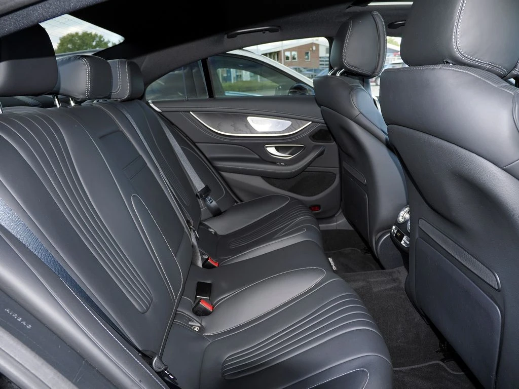 Mercedes-Benz-CLS 400 d-image-13
