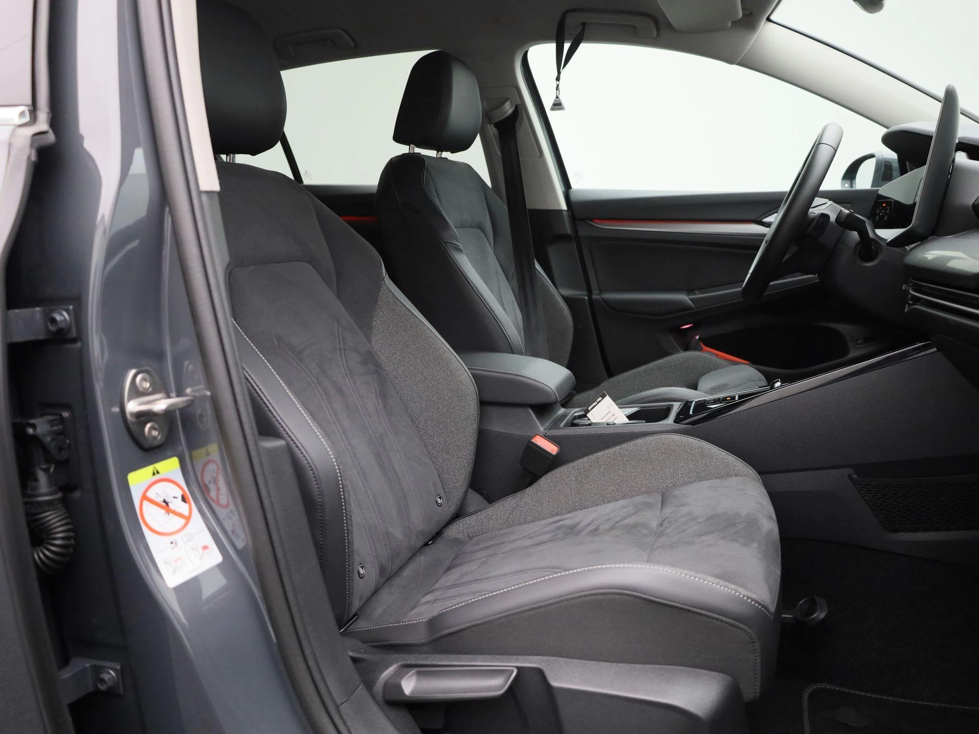 Volkswagen Golf 1.5 eHybrid Style Edition 204 PK|