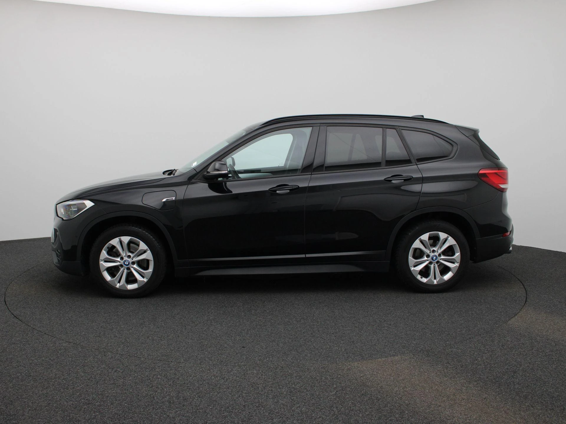 BMW-X1-image-3