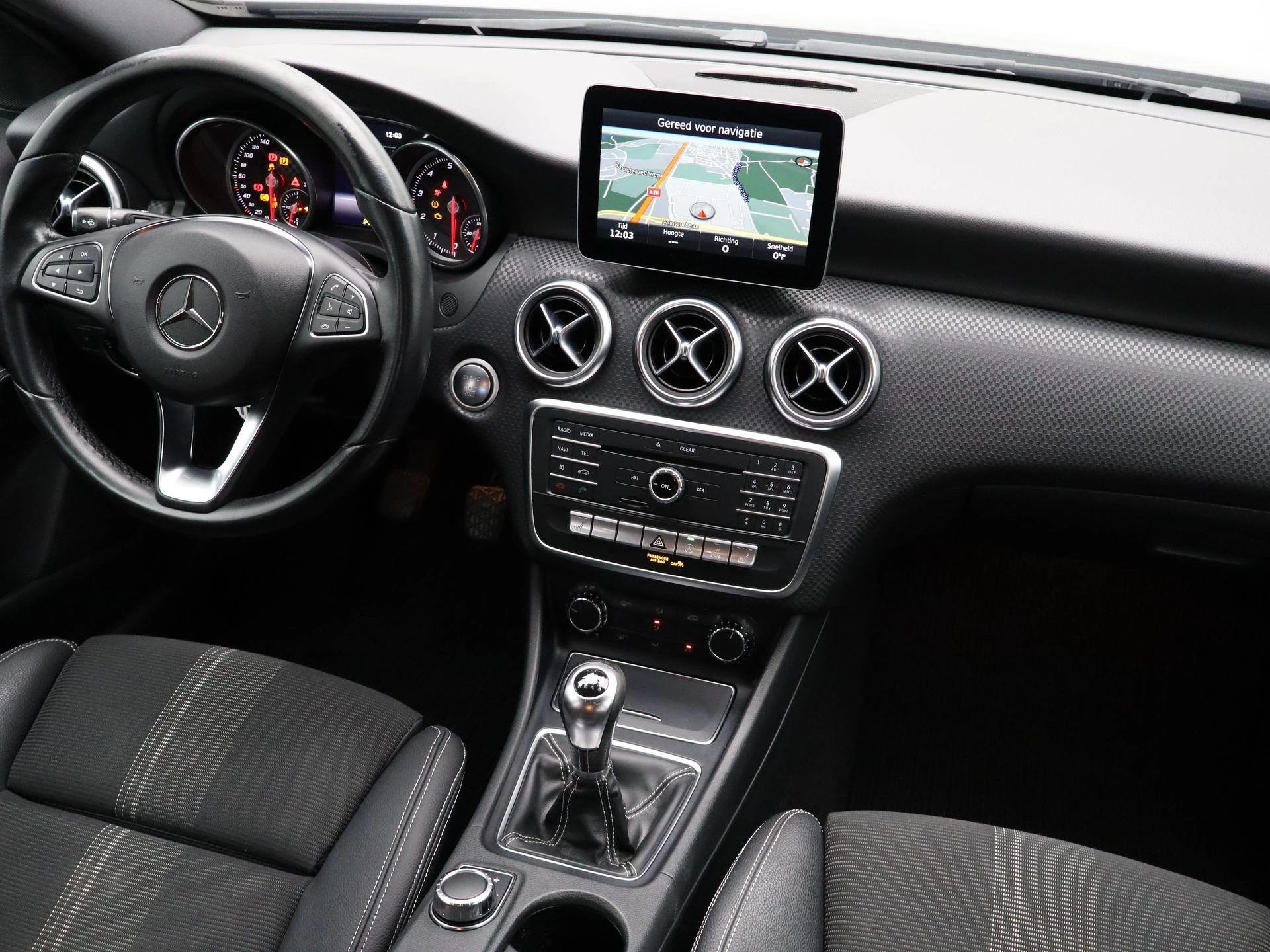 Mercedes-Benz-A-Klasse-image-29