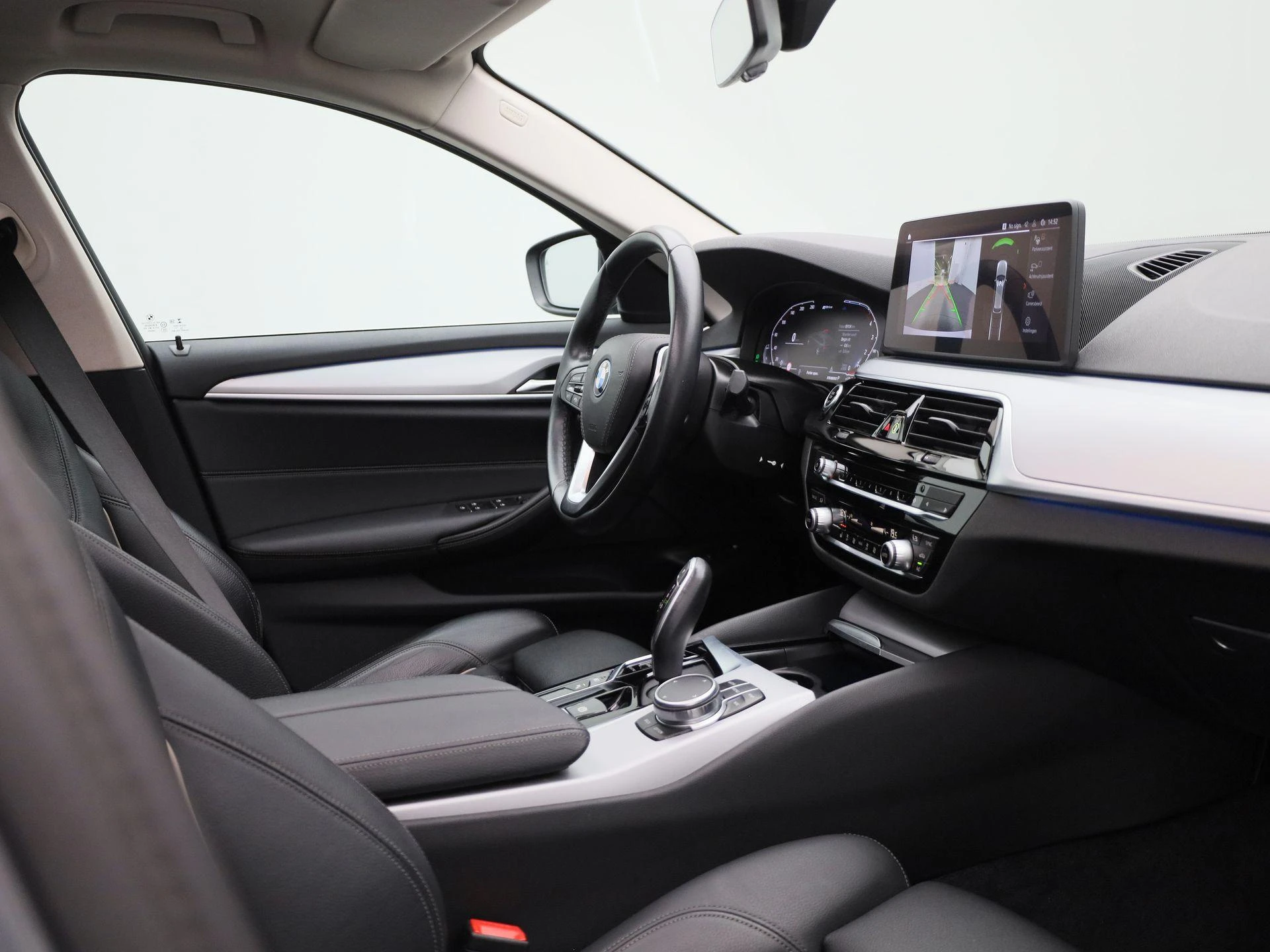 BMW-5 Reeks-image-32